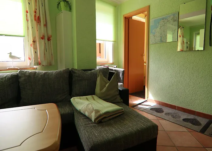 Idyllischer An Der Ostseekueste *